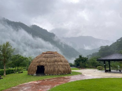 知本國家森林遊樂區-花見知本百草園+竹構作品-石頭的孩子