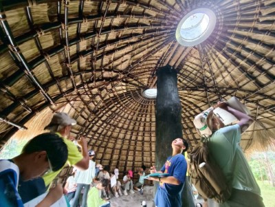 竹構藝術作品_石頭的孩子內部視角