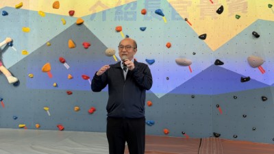 林業保育署臺東分署吳昌祐分署長於「融岩基地」攀岩場落成典禮致詞
