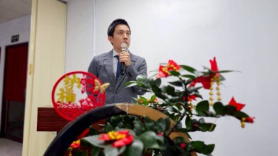 新任關山工作站曾慶賢主任致詞。